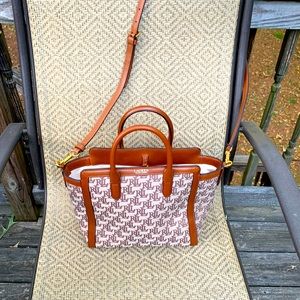Perfect size Ralph Lerann toe bag